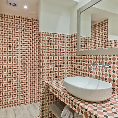 Aparthotel Posidonia Luxury 4*